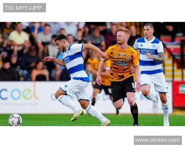 伯明翰主场迎战女王公园巡游者球队争夺英冠积分榜关键战役