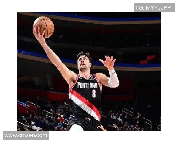 开拓者与雷霆激战正酣双方球员表现精彩纷呈引发球迷热议