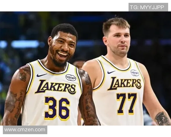 马库斯斯马特在NBA赛场的精彩表现与领导力分析 马库斯斯马特在NBA赛场的精彩表现与领导力分析